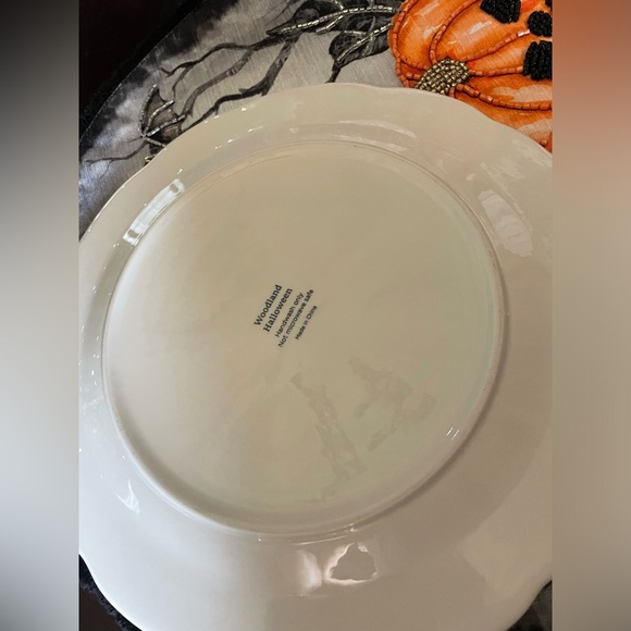 NIB WOODLAND HALLOWEEN Wicked Jack-O-Lantern Dinner Plate Set Of 4 🎃🌿🍄🌸🌱🦋 - Picture 11 of 13